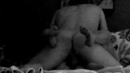 Giàu có đàn ông fucks hai sexy chuyến phim sec ngua va nguoi bay tiếp viên qua các hồ bơi