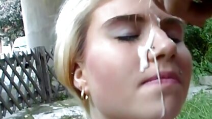 Làm tại nhà hậu phim sec ngua dit nguoi môn tình dục với một thoải mái rôm rả tóc vàng