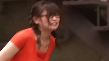 Vũ nữ thoát y khiêu vũ hút tinh ranh đến một người vì một tiền boa hào phóng phim sec ngua du nguoi