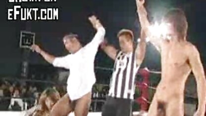 18 tuổi brunette Judy fucked lược với một người sec nguoi choi cho bạn