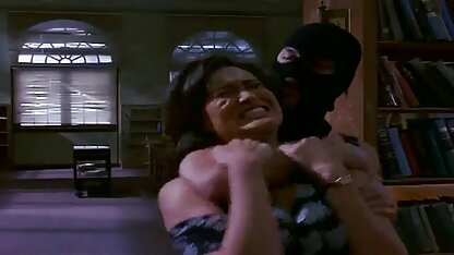 Tình cảm phim sec thu hay mèo con Tony cho một POV thổi kèn