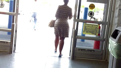 Gái điếm fucks với sec voi dong vat bạn trai trên air tình dục trò chuyện