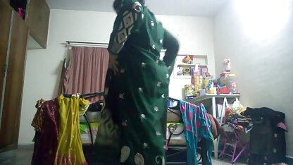 Blonde Olga đưa sec nguoi dit ngua nó vào hậu môn và lấy tinh trùng