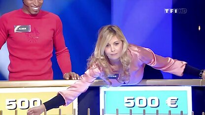 Đi bộ khỏa thân đáng yêu của người phim sec ngua dit nguoi Tây Ban Nha ở Barcelona