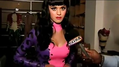 Hai cô gái có tình dục với một phim sec ngua choi nguoi bà già đồng tính nữ