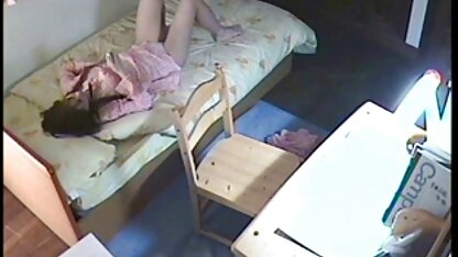 Mẹ giúp con gái phim sec thu net địt với khakhal