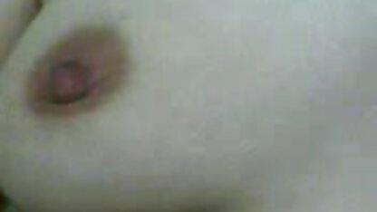 Ngay sau sec nguoi dit cho bữa tiệc, một đôi trẻ say đắm làm tình